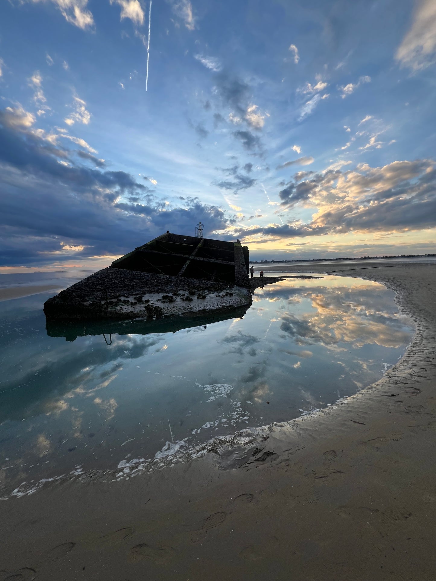 Broomway guided walk. (3 mile 2hrs or 7 miles, 4 hour options). Please read description.